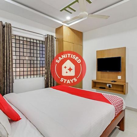 Hotel Oyo 28303 Yesh Comforts Madikeri Zewnętrze zdjęcie
