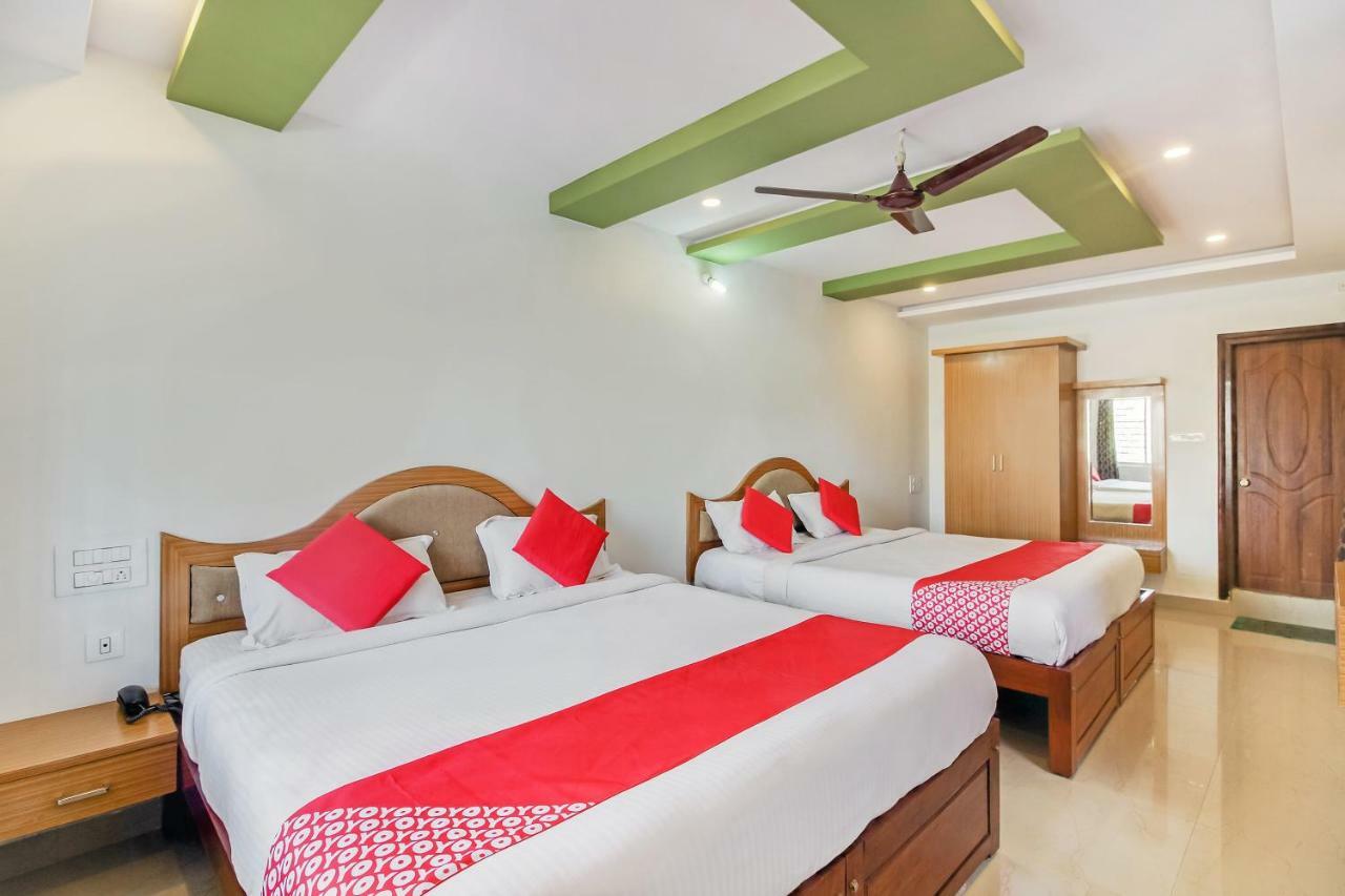 Hotel Oyo 28303 Yesh Comforts Madikeri Zewnętrze zdjęcie